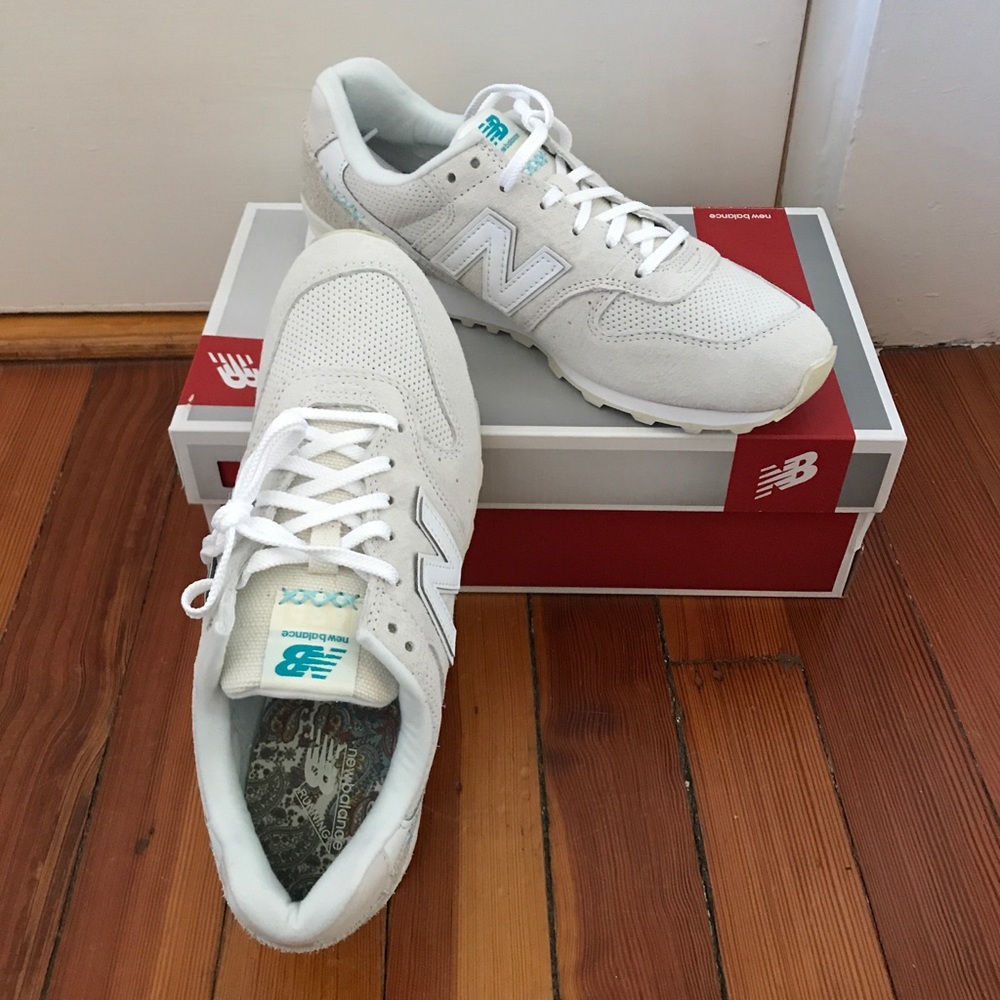 NWT/NIB New Balance 696 Folk Festival Sneaker